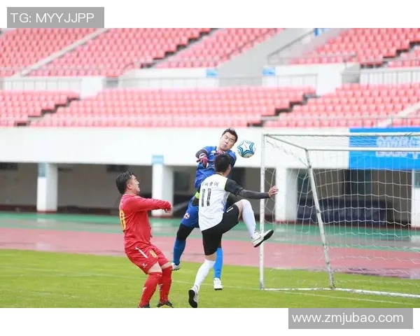 时尚与运动兼备 足球球星挎包推荐 提升你的球场外造型感